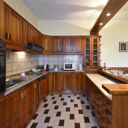 Casa Nonna Rina * Монцамбано