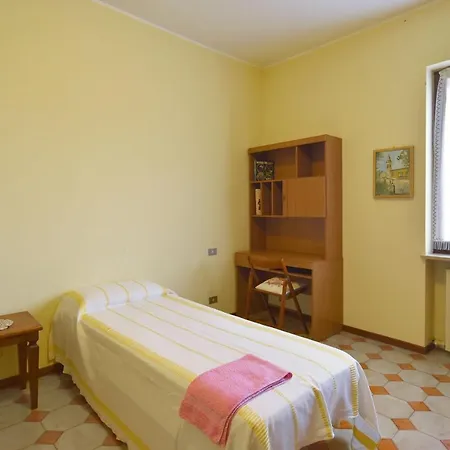 Casa Nonna Rina Дом отдыха Монцамбано